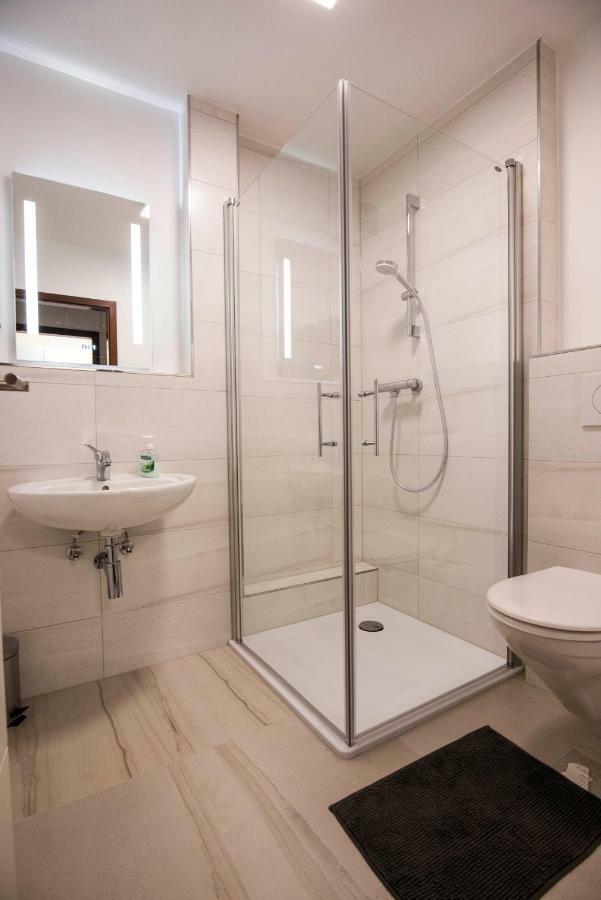 Ferienwohnung Dennis Lorrach Ngoại thất bức ảnh